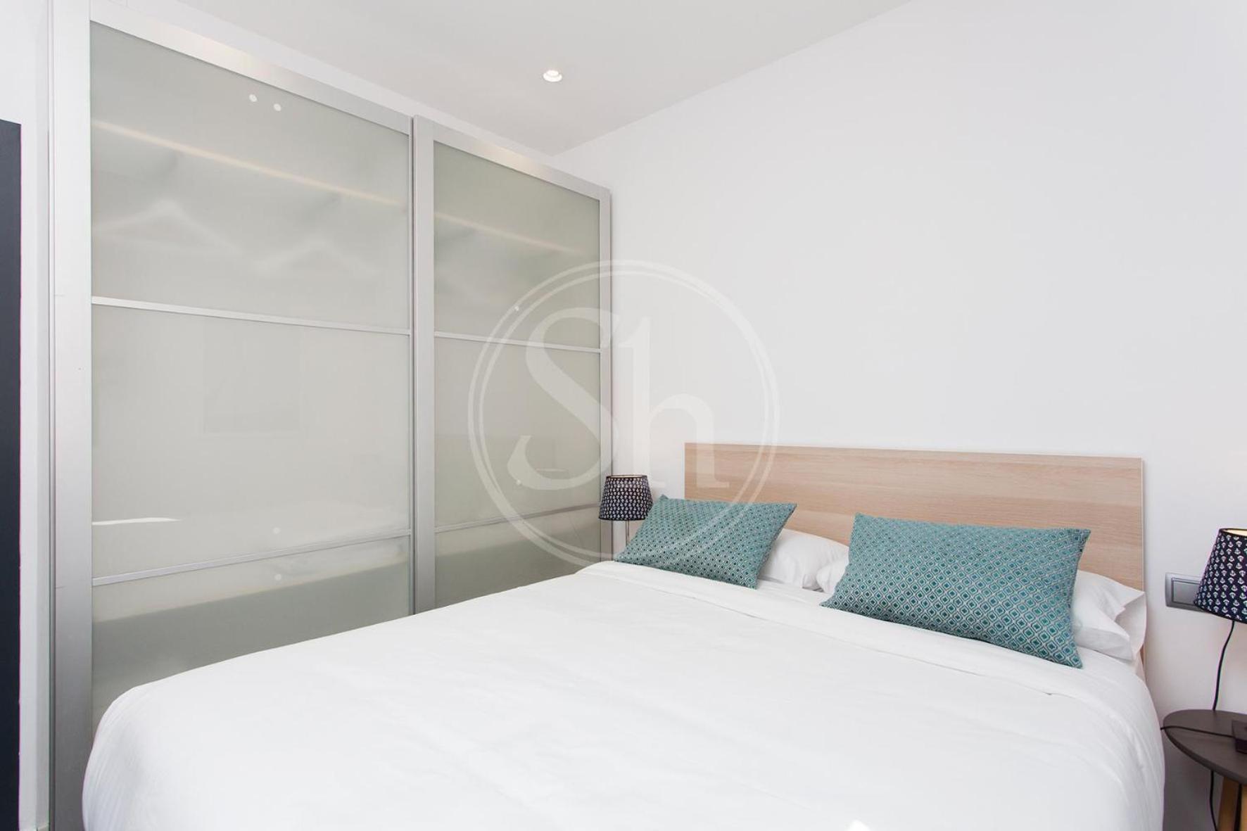 Comodo Dos En El Eixample Apartment